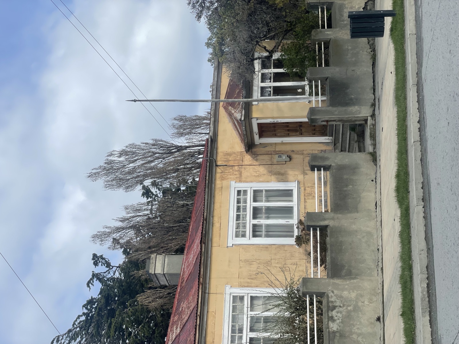 Casa amarilla patrimonial