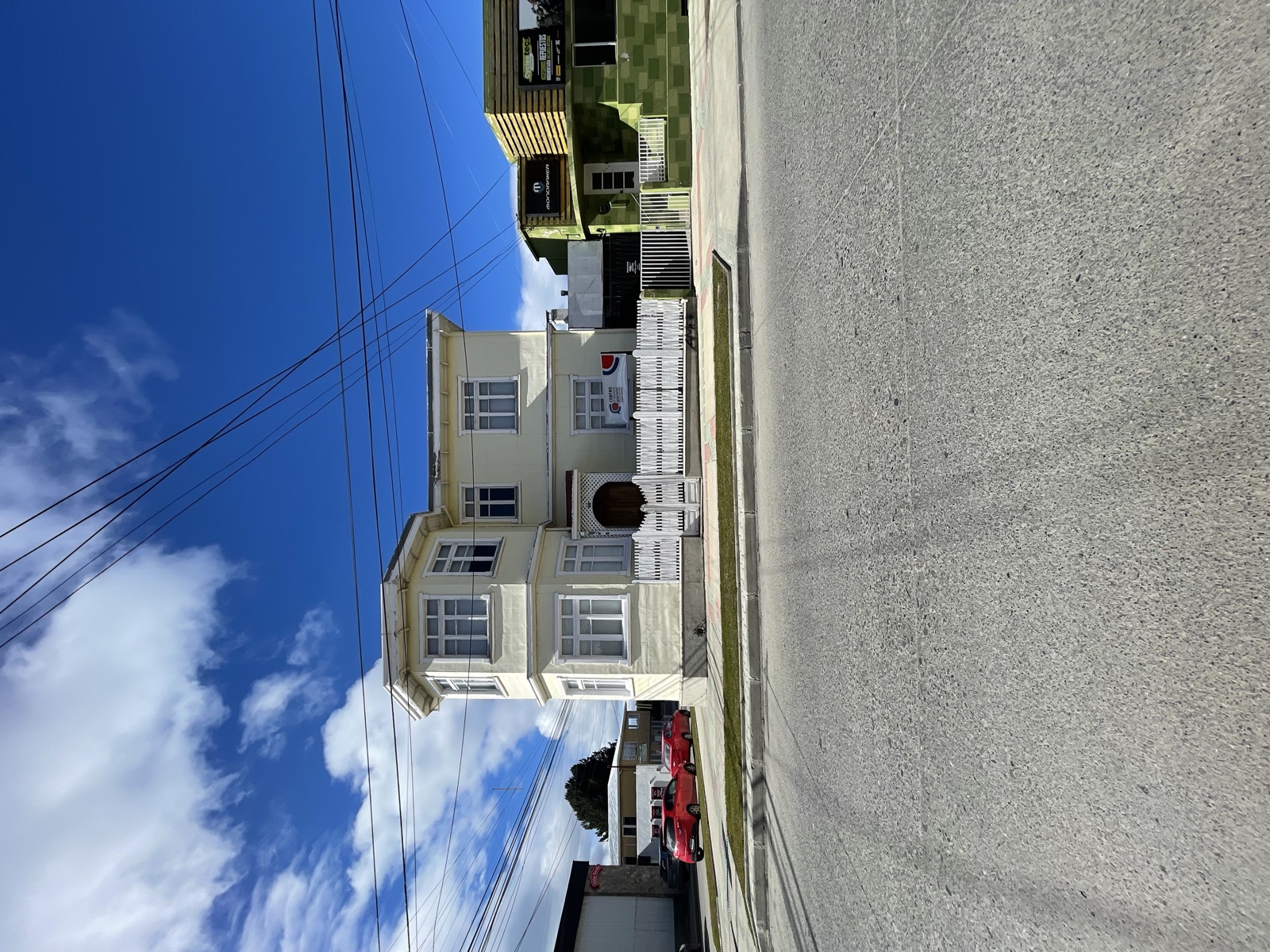 Edificio con bay window